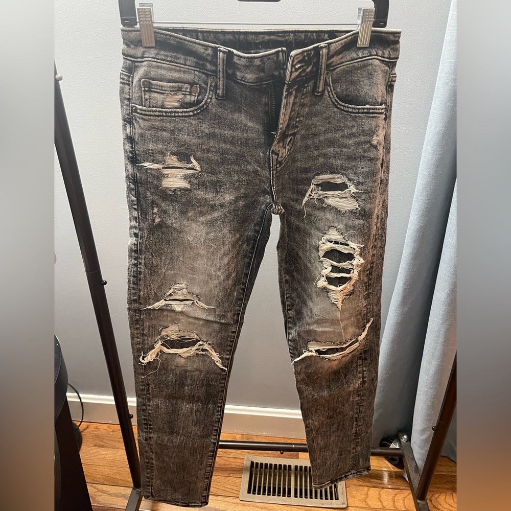 American Eagle Outfitters Ripped Gray Skinny Jeans